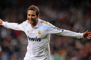 全国羽毛球锦标赛圆满落幕，新星闪耀老将坚守